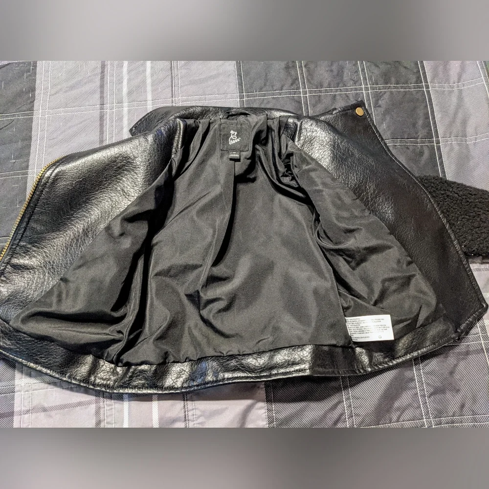 Target Art Class Black Sherpa Moto Jacket Toddler Girl sz 3T